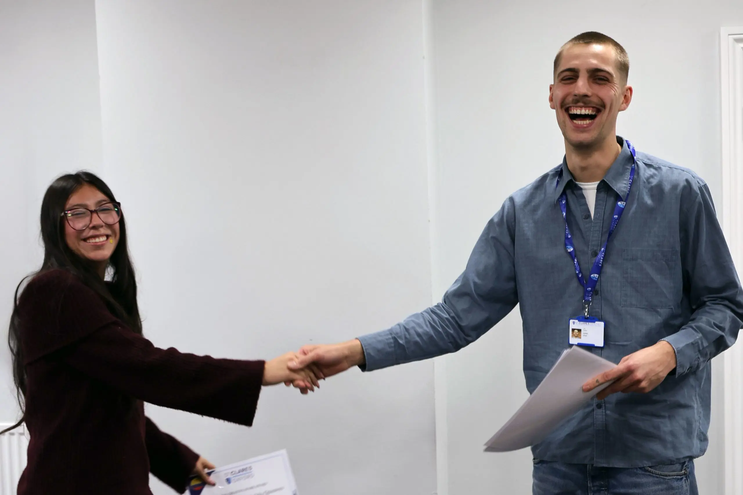 Jan giving out student certificates 