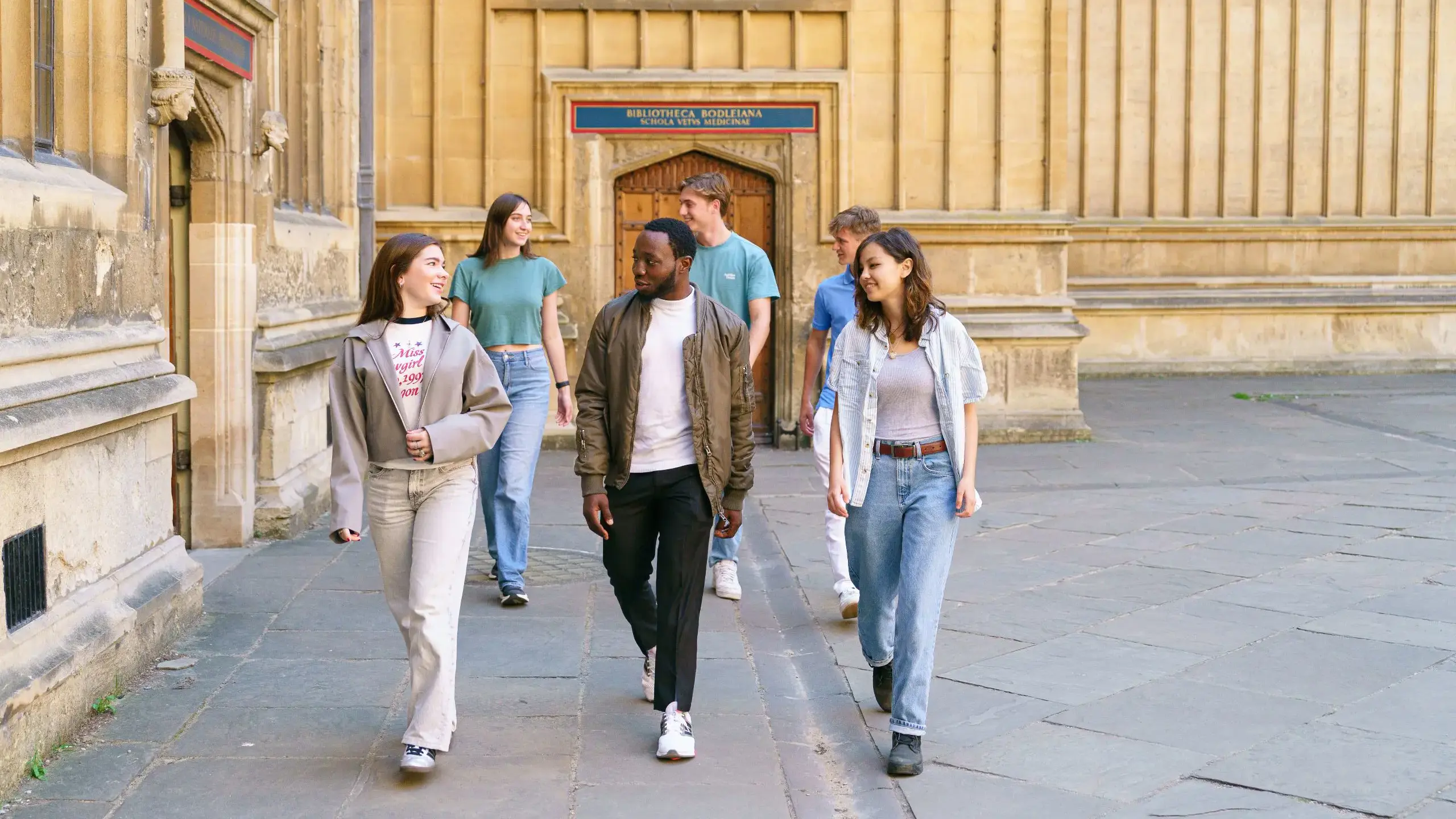 Students walking outside Oxford building