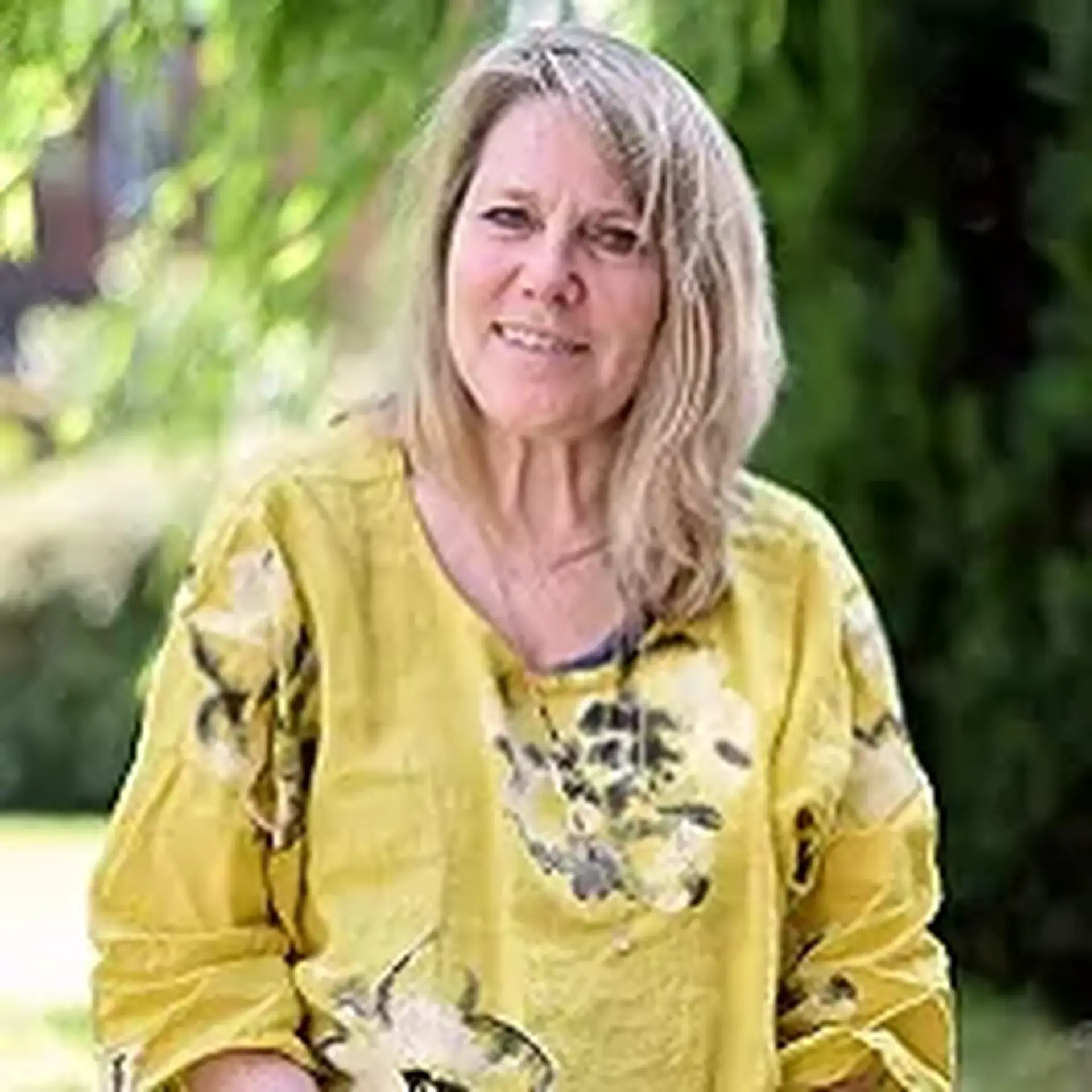 Photo of Julia Hammett